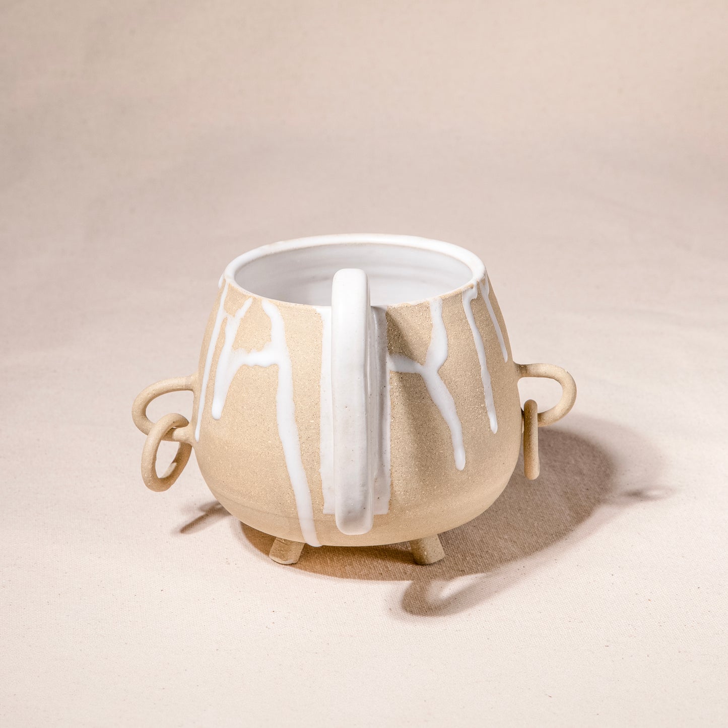 Satin White Chain Mug