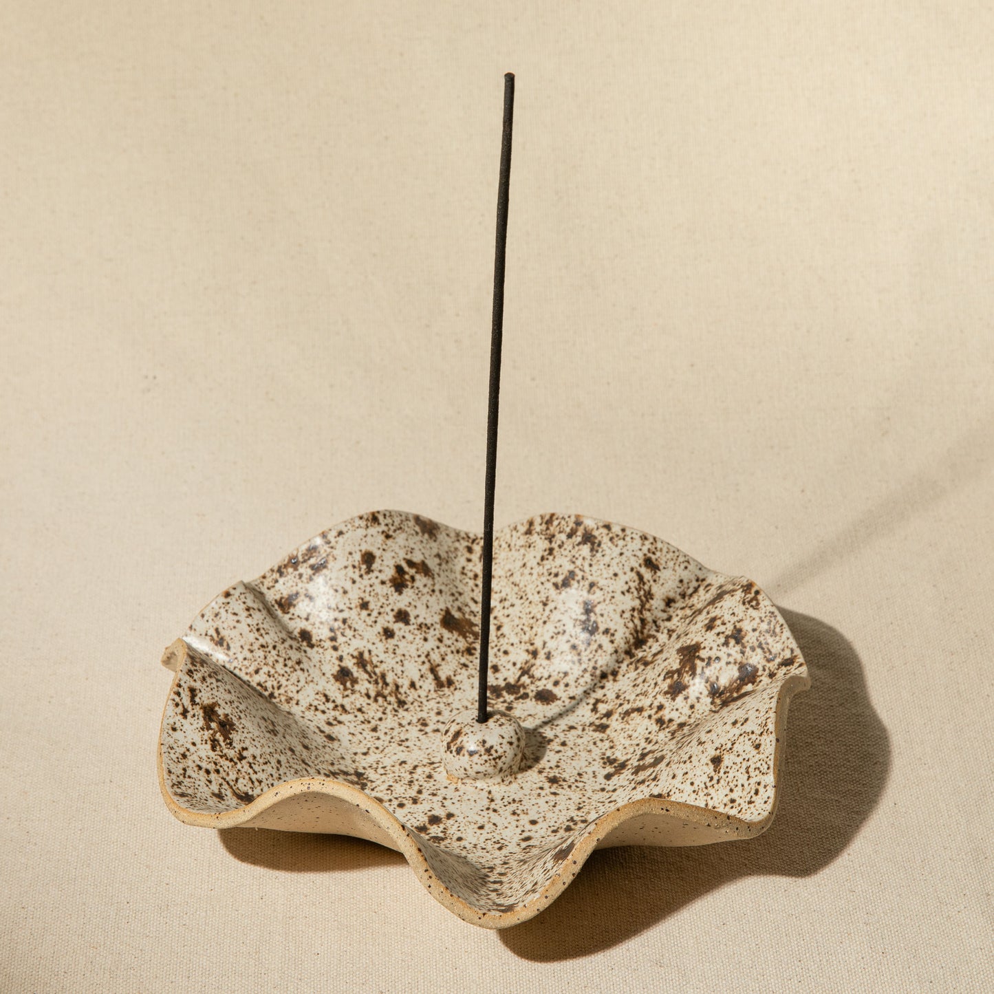 Wavy Incense Holder